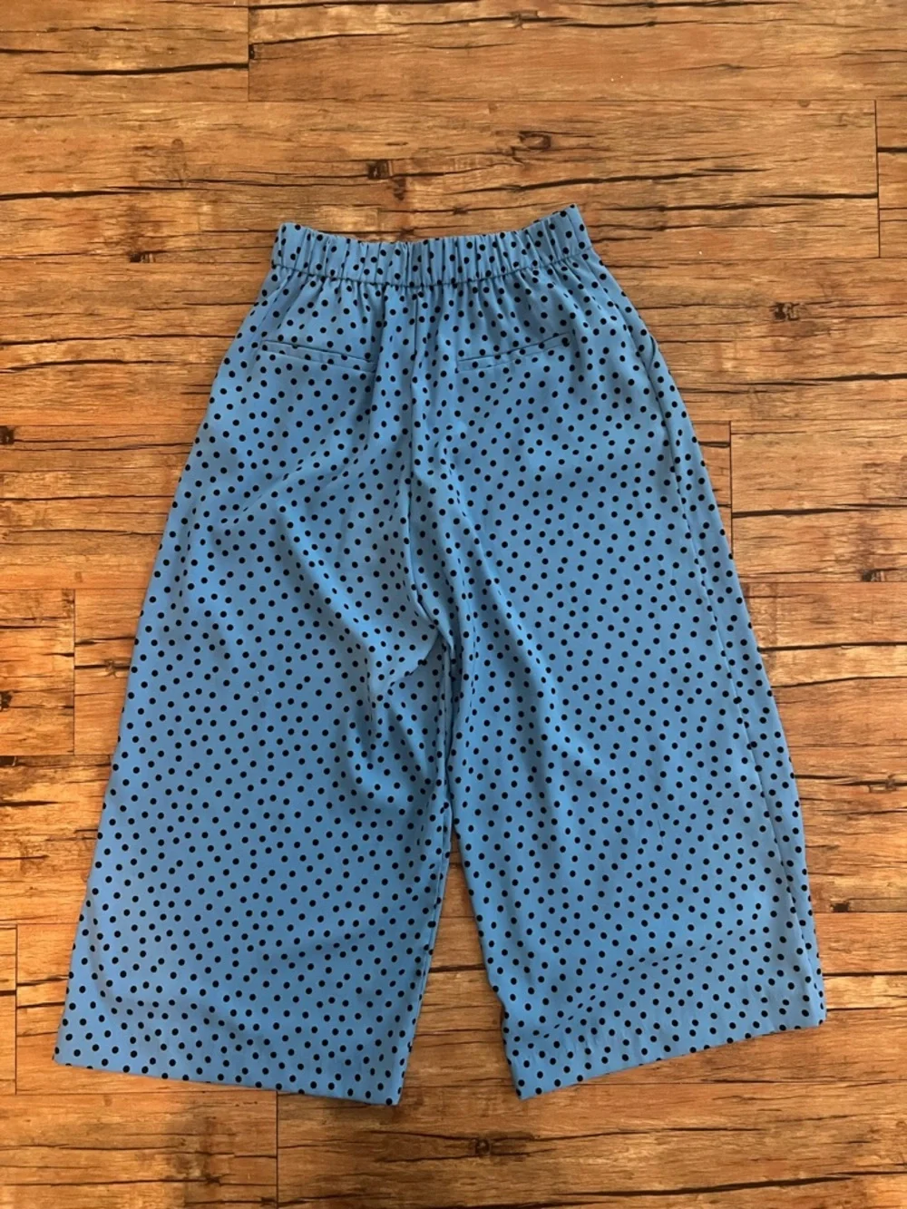 Zara Polka Dot Culottes - Picture 3 of 7